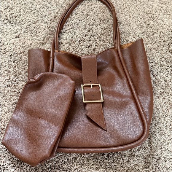 NWT new Anthropologie slouchy buckle tote bag faux leather tan brown + pouch - Picture 9 of 17